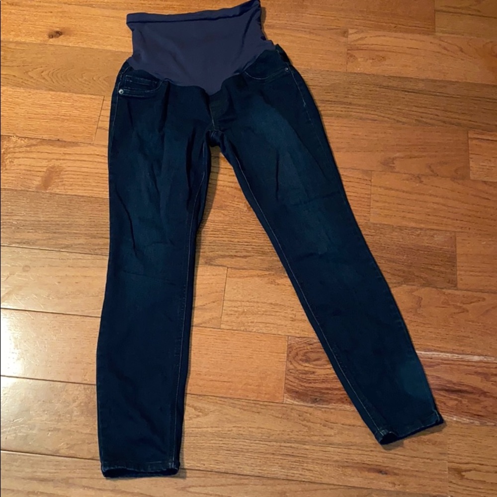 2/$20 Motherhood indigo blue Maternity jeans